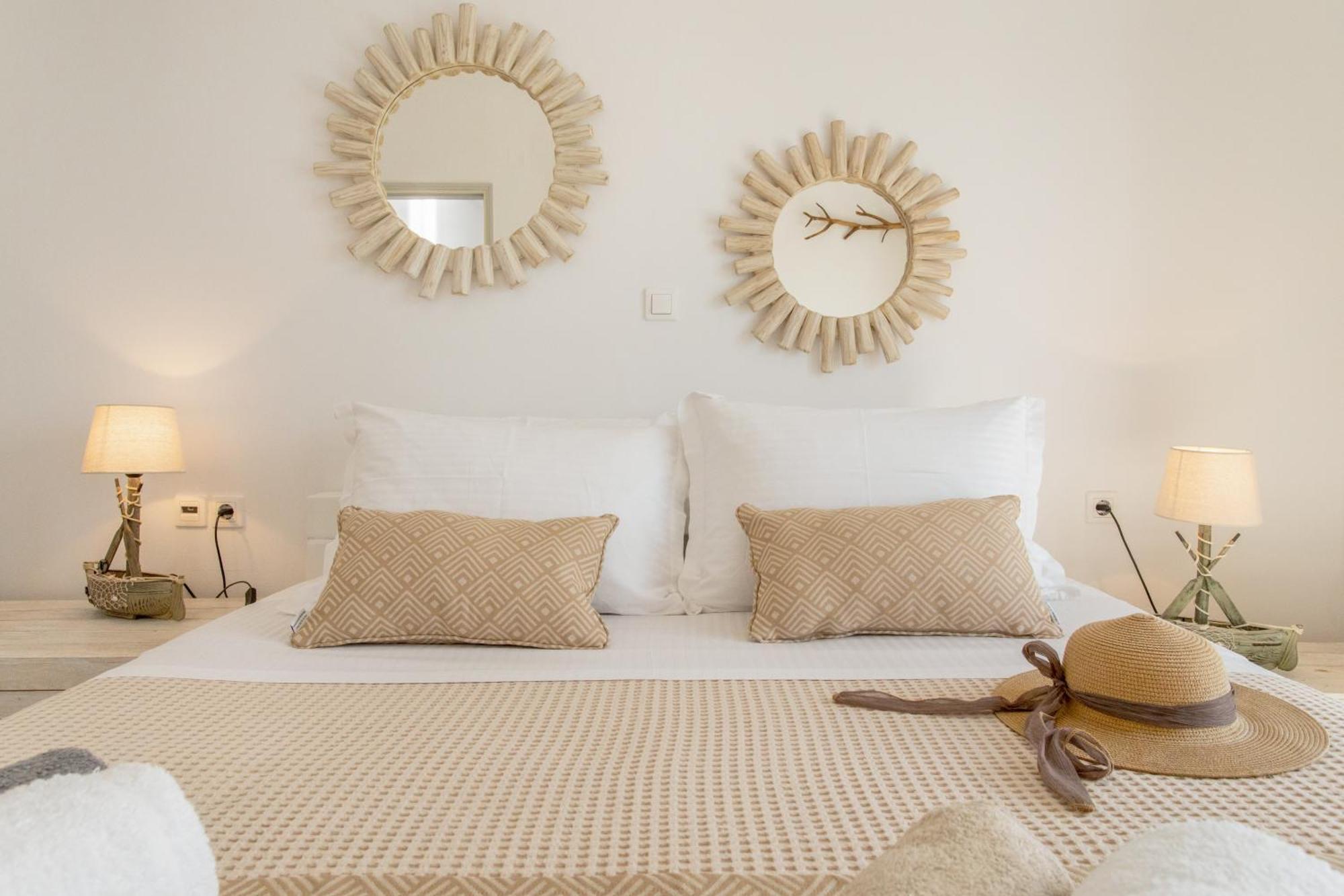 Yialos Rooms Piso Livadi Eksteriør billede